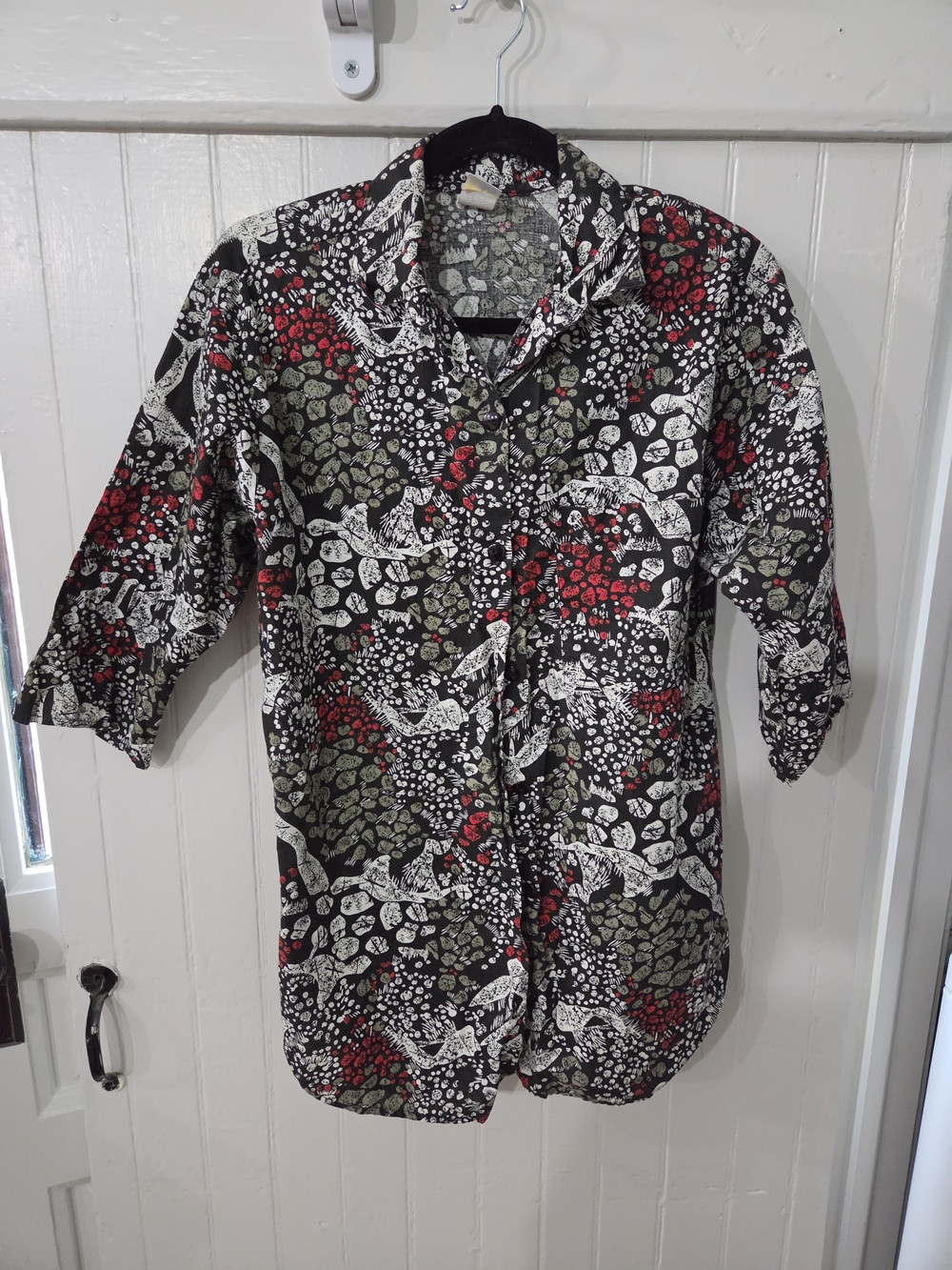 Floral Pattern Button-Up Shirt